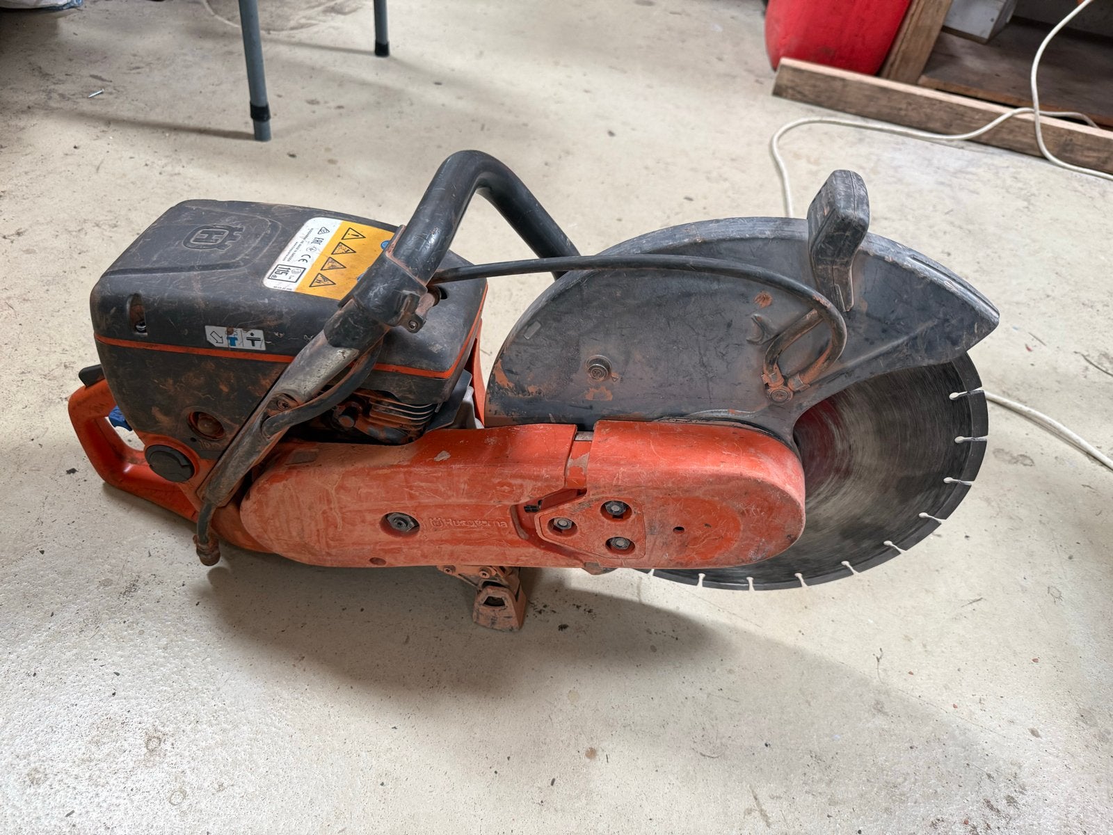 Husqvarna K770 Bandenzaag 350mm - Krachtige Doorslijper, Doe-het-zelf en Verbouw, Gereedschap | Zaagmachines, Ophalen, Gebruikt