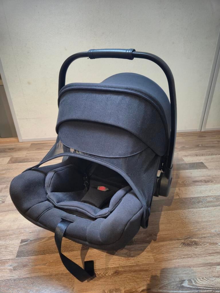 Bugaboo Turtle Air autostoeltje met adapters, Kinderen en Baby's, Autostoeltjes, Ophalen, Zo goed als nieuw, 0 t/m 13 kg, Overige merken