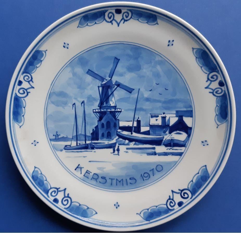 Kerstmis 1970 Porceleyne Fles 18cm Molen Adriaan Haarlem (4), Antiek en Kunst, Ophalen of Verzenden
