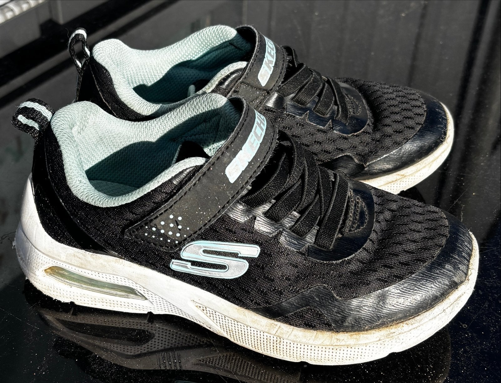 Skechers Sportschoenen Maat 30 - Zwart/Wit, Ophalen of Verzenden, Gebruikt, Jongen of Meisje, Sportschoenen