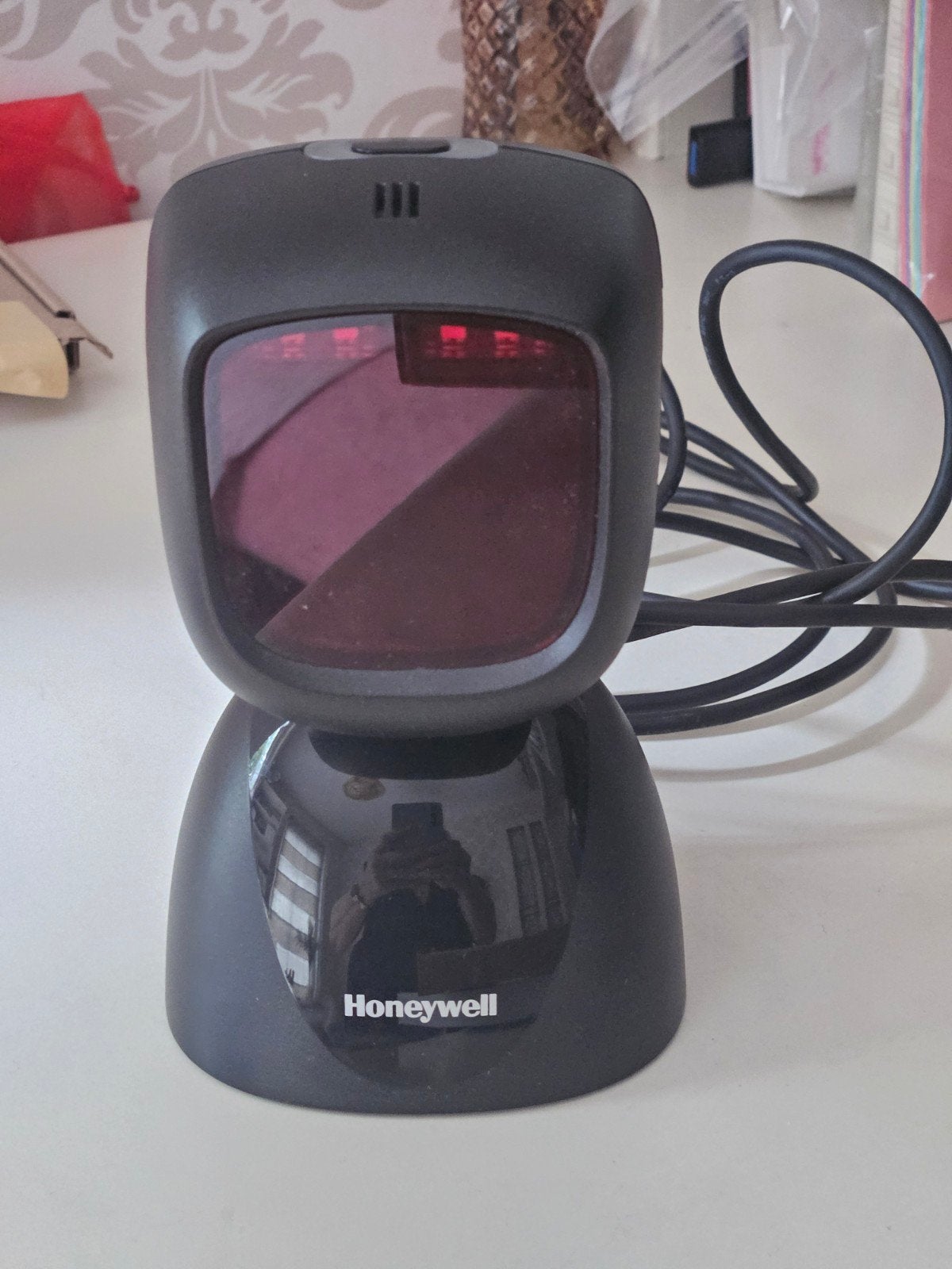 Honeywell YJ HF600 barcode scanner, Ophalen of Verzenden, Gebruikt, Barcodescanner, Honeywell