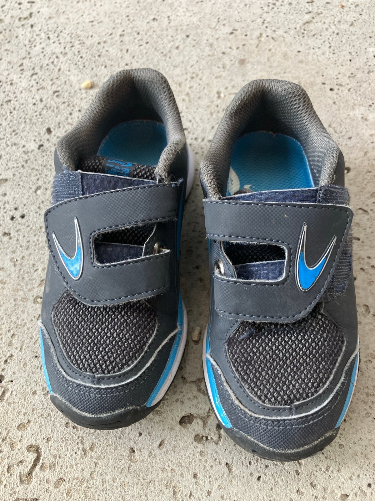 Hockeyschoenen maat 27 - Gebruikt, Sport en Fitness, Ophalen of Verzenden, Gebruikt, Schoenen