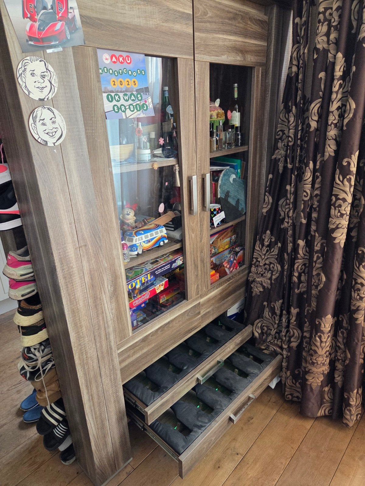 grote vitrine kast, Ophalen of Verzenden