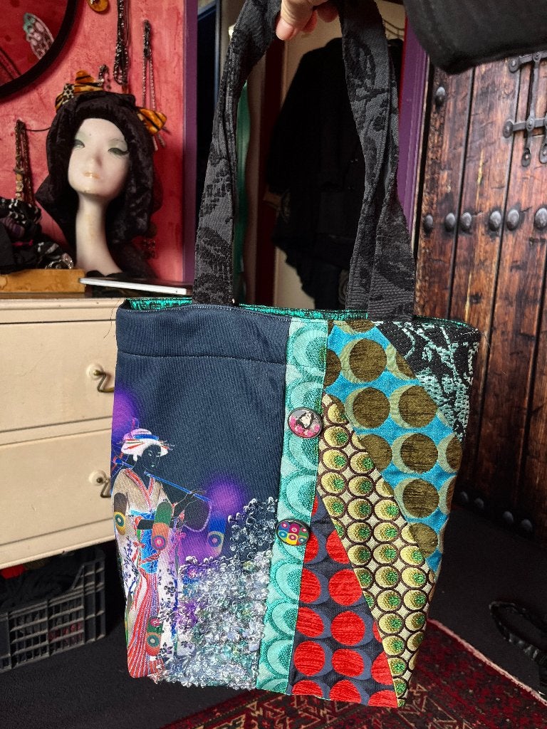 Super leuke fleurige patchwork tas nu 24,99€, Ophalen of Verzenden, Zo goed als nieuw, Overige kleuren, Handtas