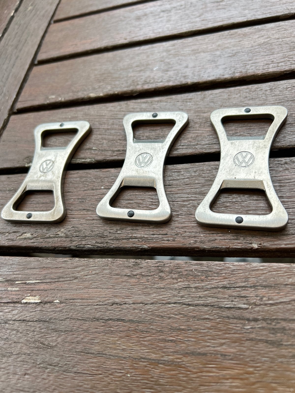 3 Volkswagen flesopeners, bieropeners, Zilver, Ophalen of Verzenden, Metaal, Overige merken