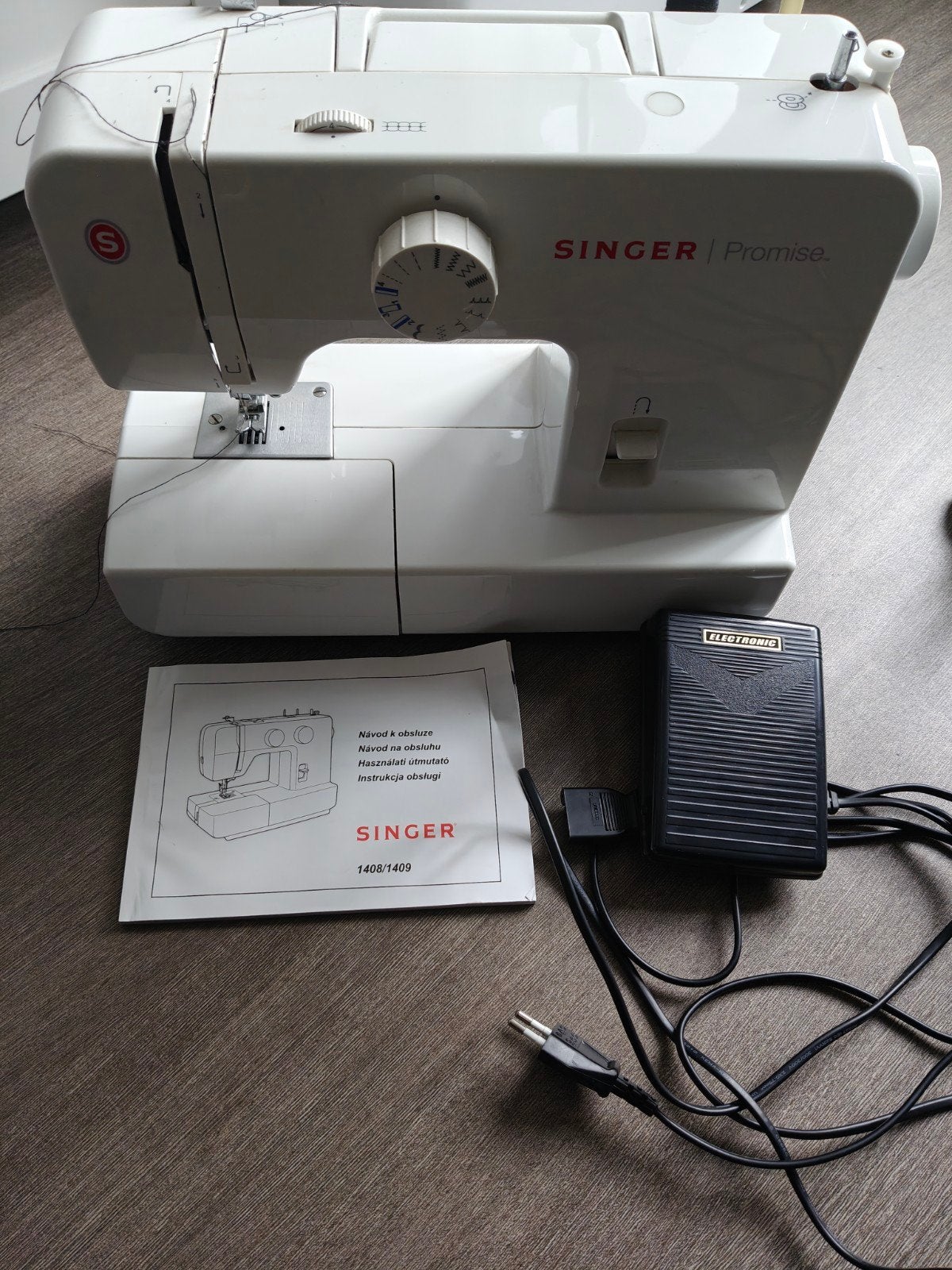 Singer Promise Naaimachine 1408/1409, Ophalen of Verzenden, Zo goed als nieuw, Naaimachine, Singer