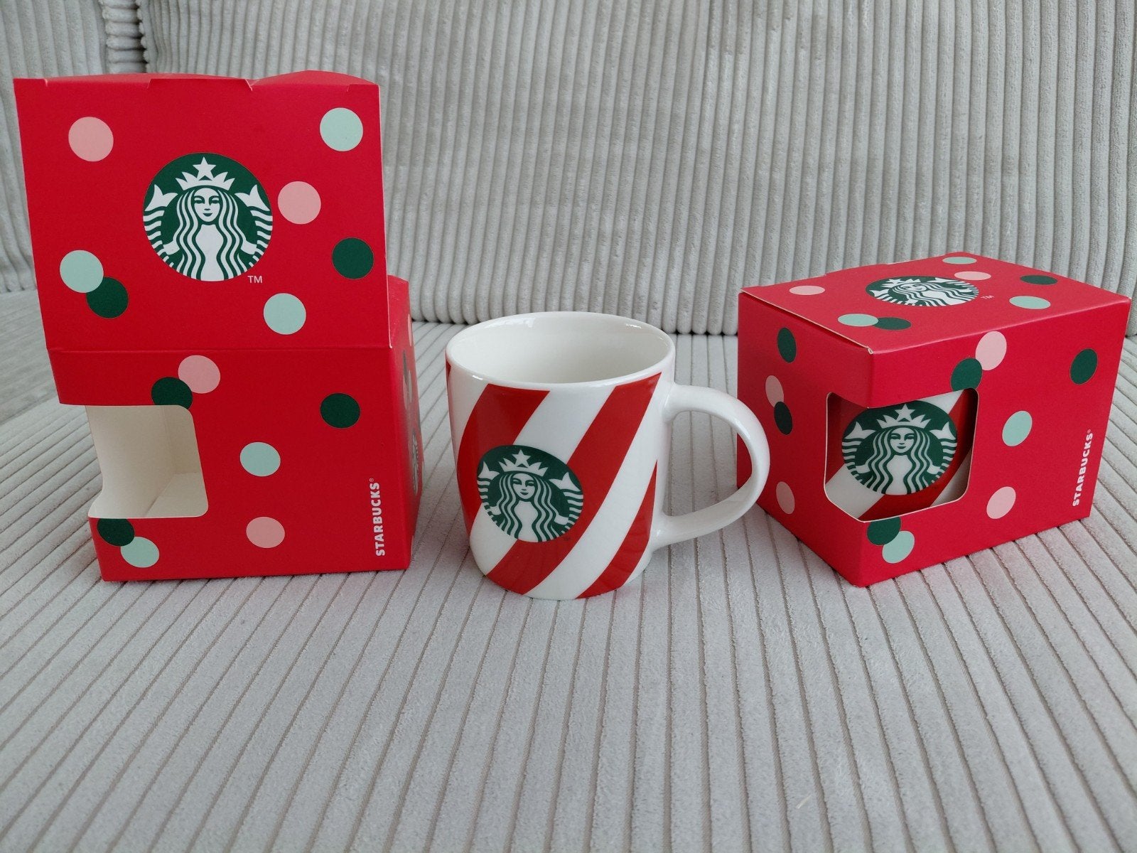 Starbucks Kerst Mokken - Candy Cane Design (2 stuks), Keramiek, Nieuw, Starbucks, Modern