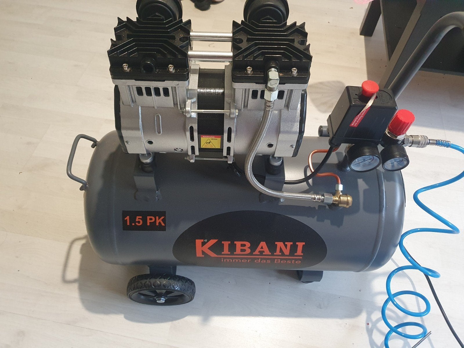 - Zo goed als nieuw 50 liter, 6 tot 10 bar, Ophalen of Verzenden, Zo goed als nieuw, 25 tot 100 liter