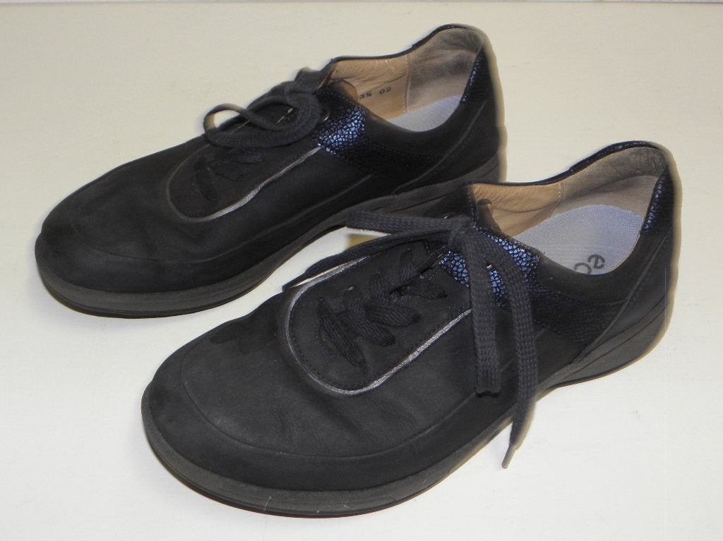Donker blauwe Hartjes veterschoen maat 5½ wijdte K (38½/39), Blauw, Overige typen, Ophalen of Verzenden, Zo goed als nieuw
