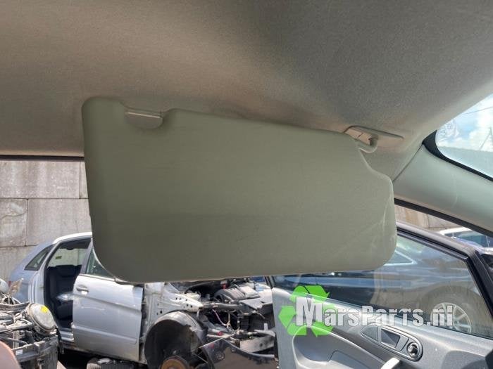 Zonneklep van een Ford Fiesta, Gebruikt, -, -, Ophalen of Verzenden