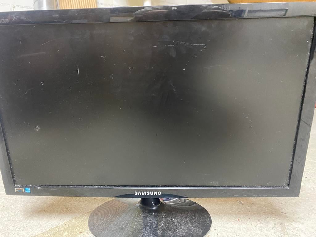 Samsung monitor, Ophalen, Zo goed als nieuw, Full HD, 60 Hz of minder