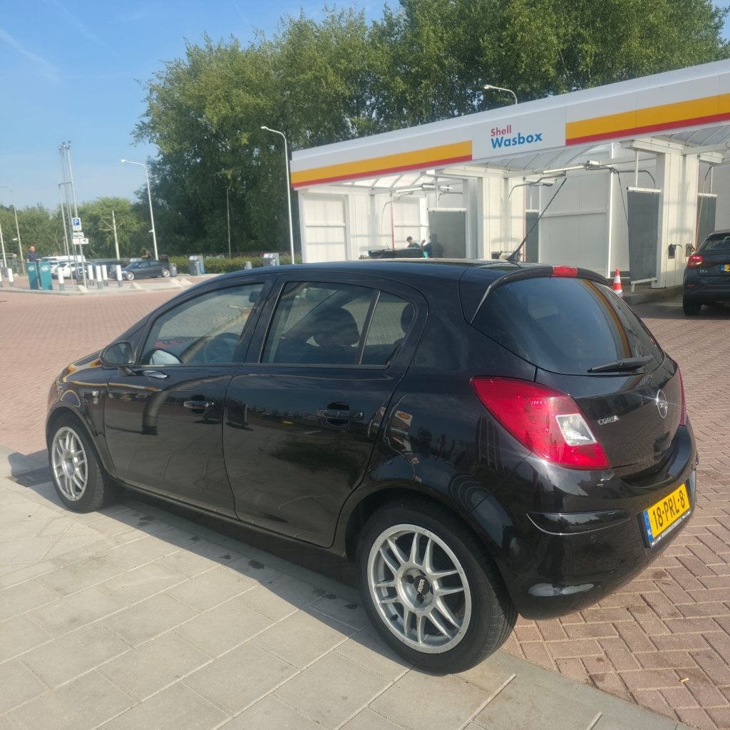 Opel Corsa 1.4 16V 5D 2011 Zwart 111editie, Auto's, Voorwielaandrijving, 4 cilinders, 100 pk, Origineel Nederlands