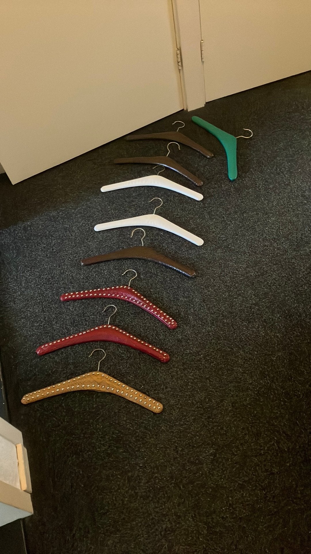 Oude klerenhangers, Kleding | Dames, Ophalen of Verzenden, Gebruikt, Kunststof
