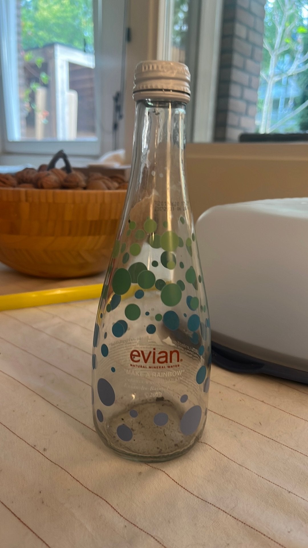 Virgil Abloh x Evian 2019, Ophalen of Verzenden