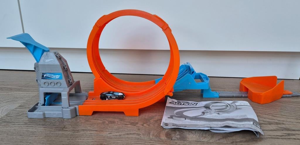 Hot Wheels actiebaan met looping en lanceerder, Ophalen of Verzenden