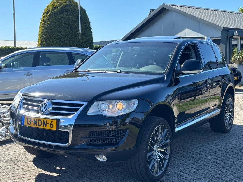 Volkswagen Touareg 3.6 V6 FSI Highline 2008 Zwart 21" Velgen, Auto's, Volkswagen, Automaat, Parkeersensor, Zwart, Zwart