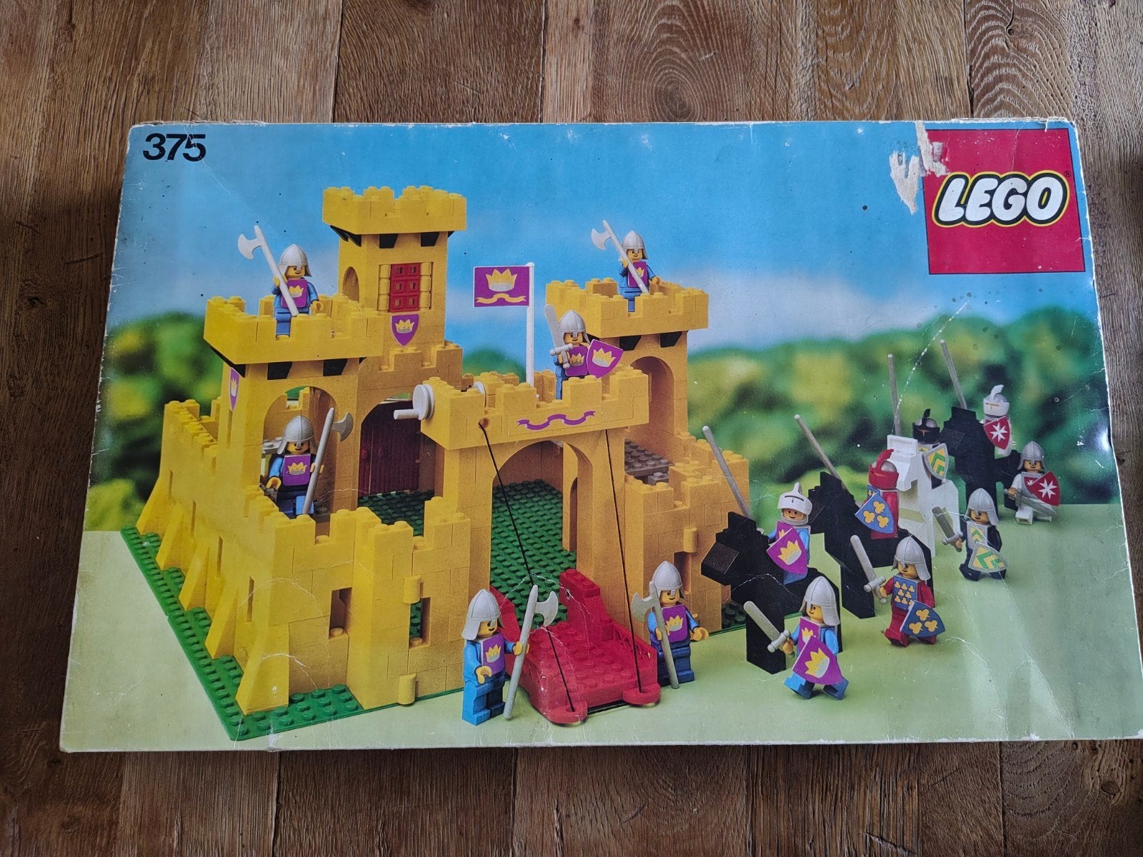 Lego Kasteel 375 (Geel Kasteel) - Vintage Complete Set, Gebruikt, Lego, Ophalen of Verzenden, Castle
