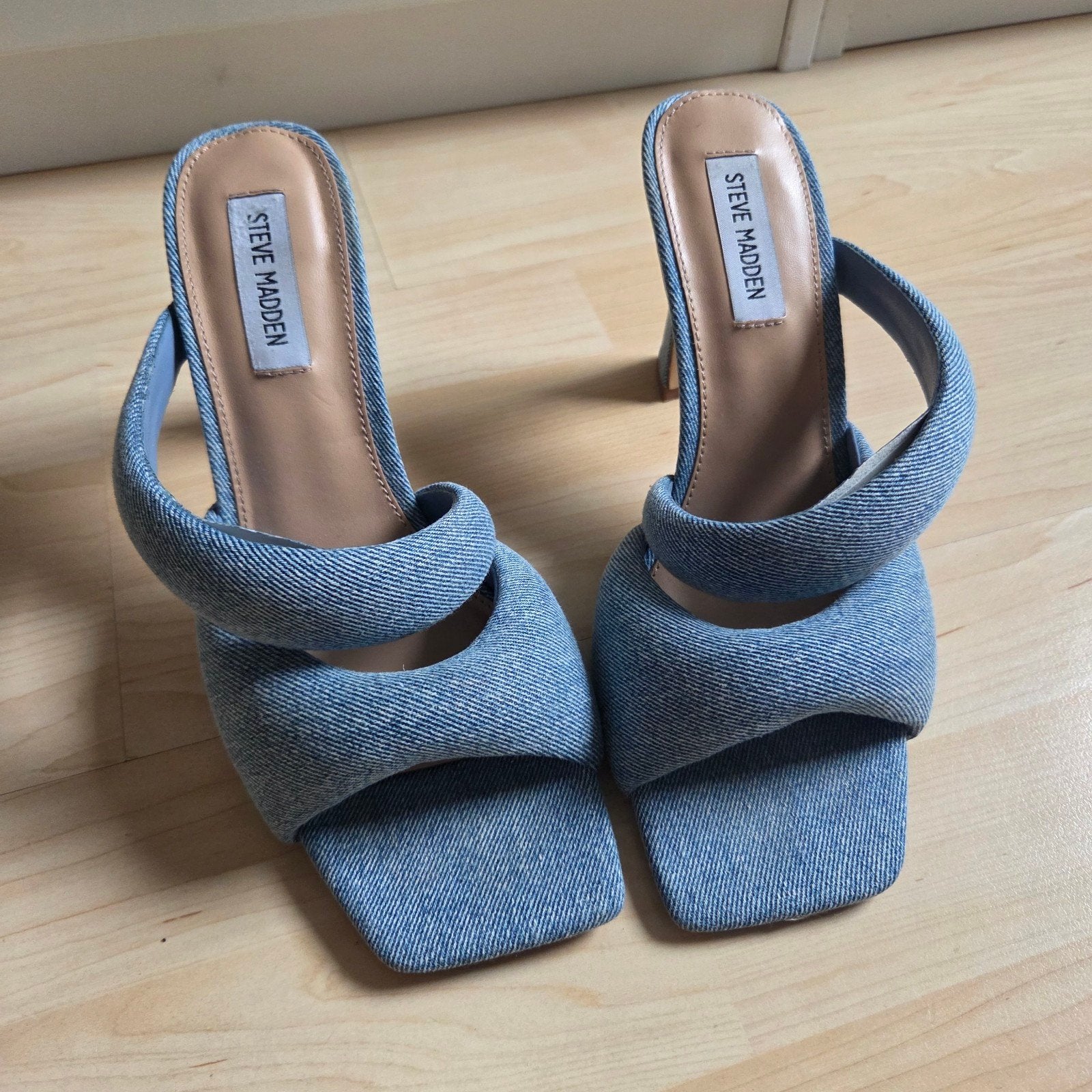Steve Madden spijkerstof muiltjes met hak, Verzenden, Zo goed als nieuw, Blauw, Sandalen of Muiltjes