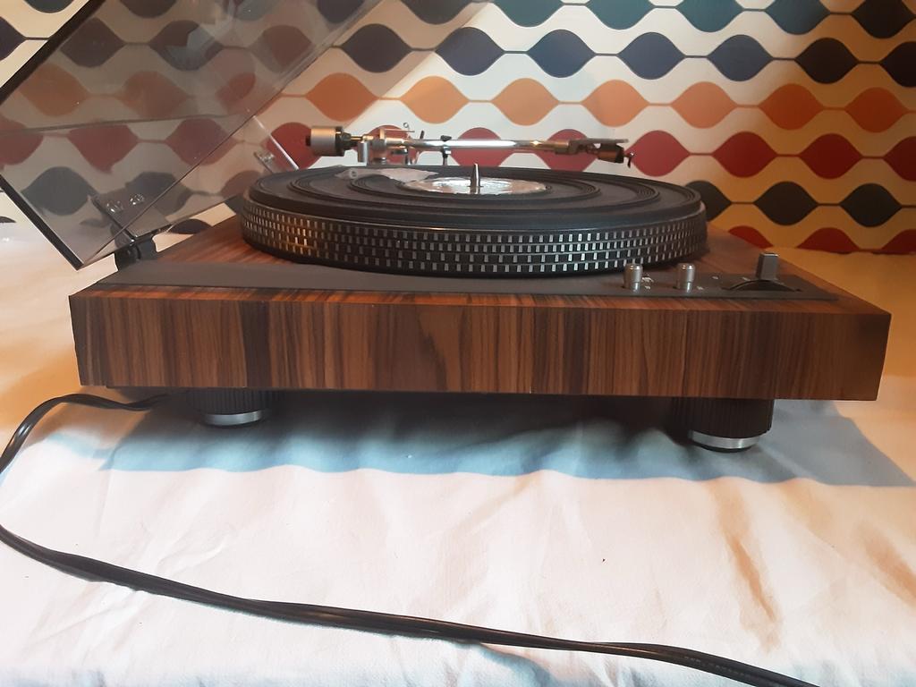 Vintage Sansui Platenspeler - Houtnerf Design, Ophalen of Verzenden, Zo goed als nieuw, Platenspeler, Overige merken