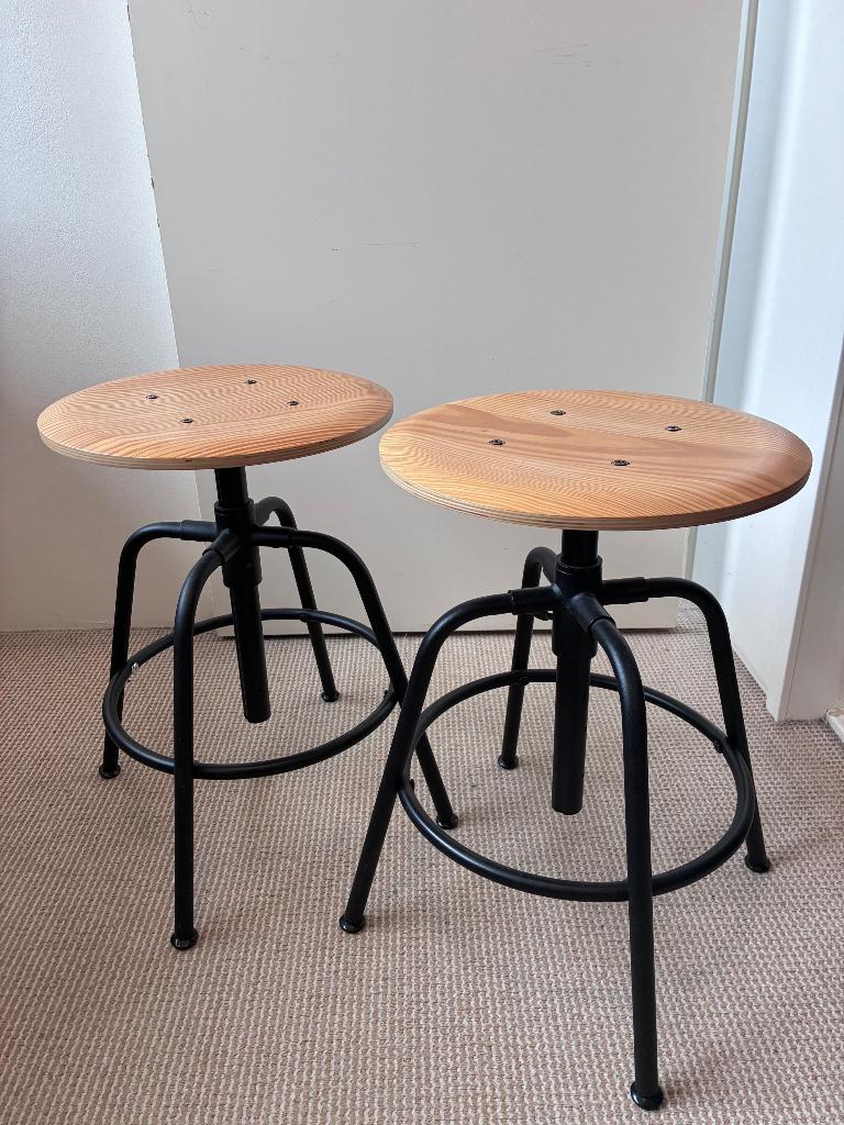Kullaberg IKEA kruk, Ophalen, In hoogte verstelbaar, Zo goed als nieuw, Hout