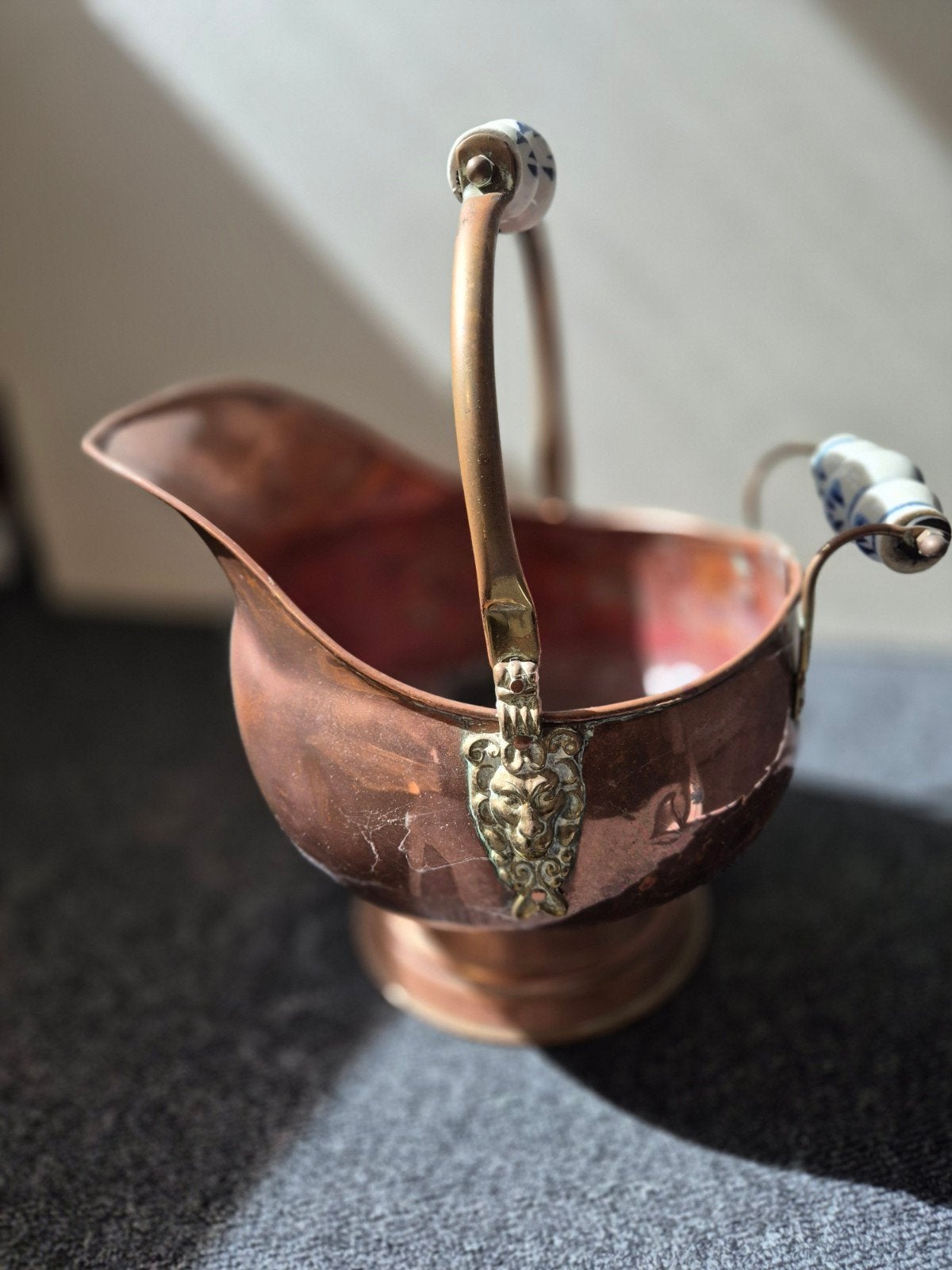 Vintage Koperen Emmer/Pot met Delftsblauw Hengsel - 26 cm, Ophalen, Koper