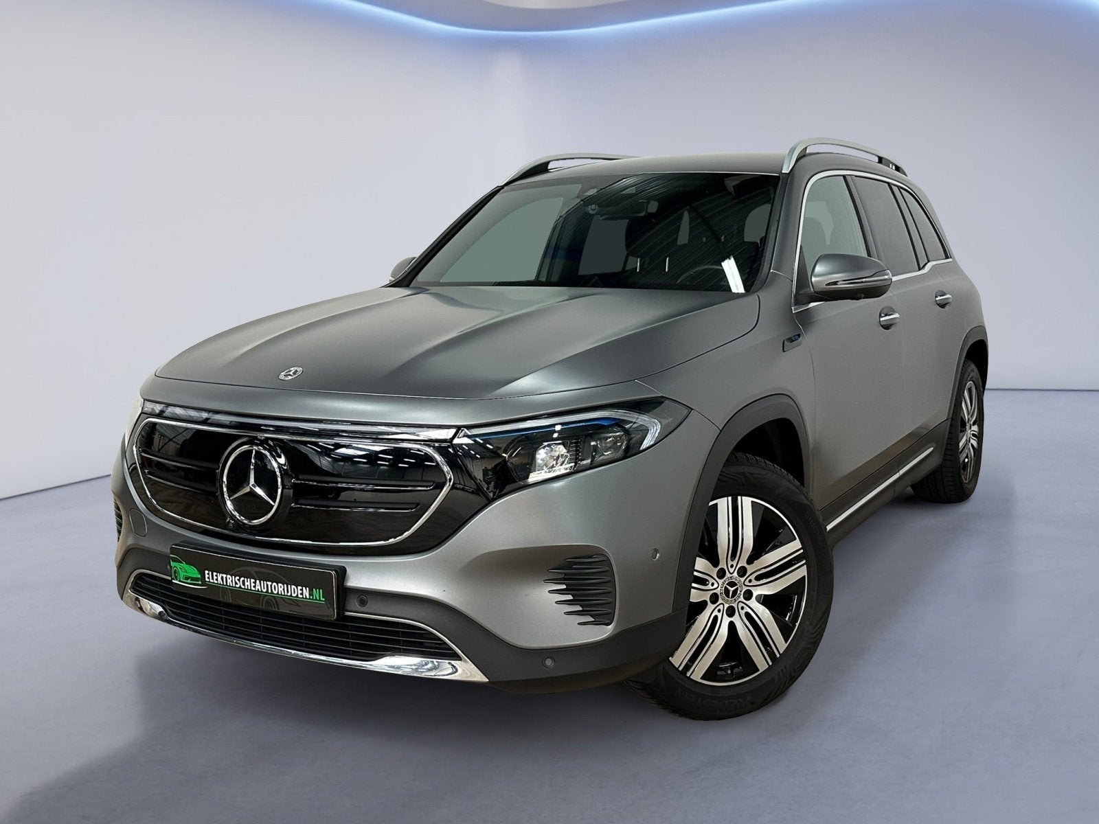 Mercedes-Benz EQB 250 Luxury Line 7p. 67 kWh|NAP|SFEER|INRUI, Auto's, Dealer onderhouden, Gebruikt, 190 pk, 7 stoelen