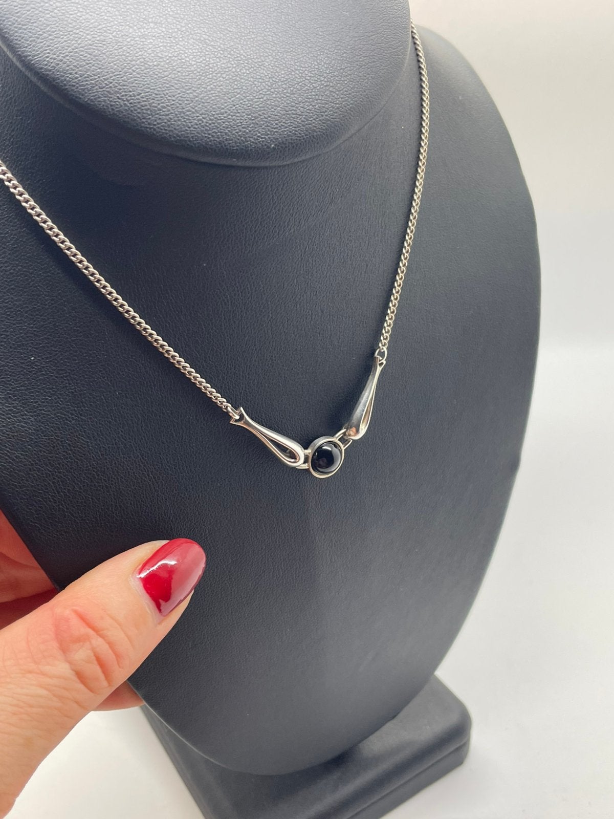 G421 Prachtige zilveren ketting met onyx hanger, Ophalen of Verzenden, Zilver, Ketting, Met edelsteen
