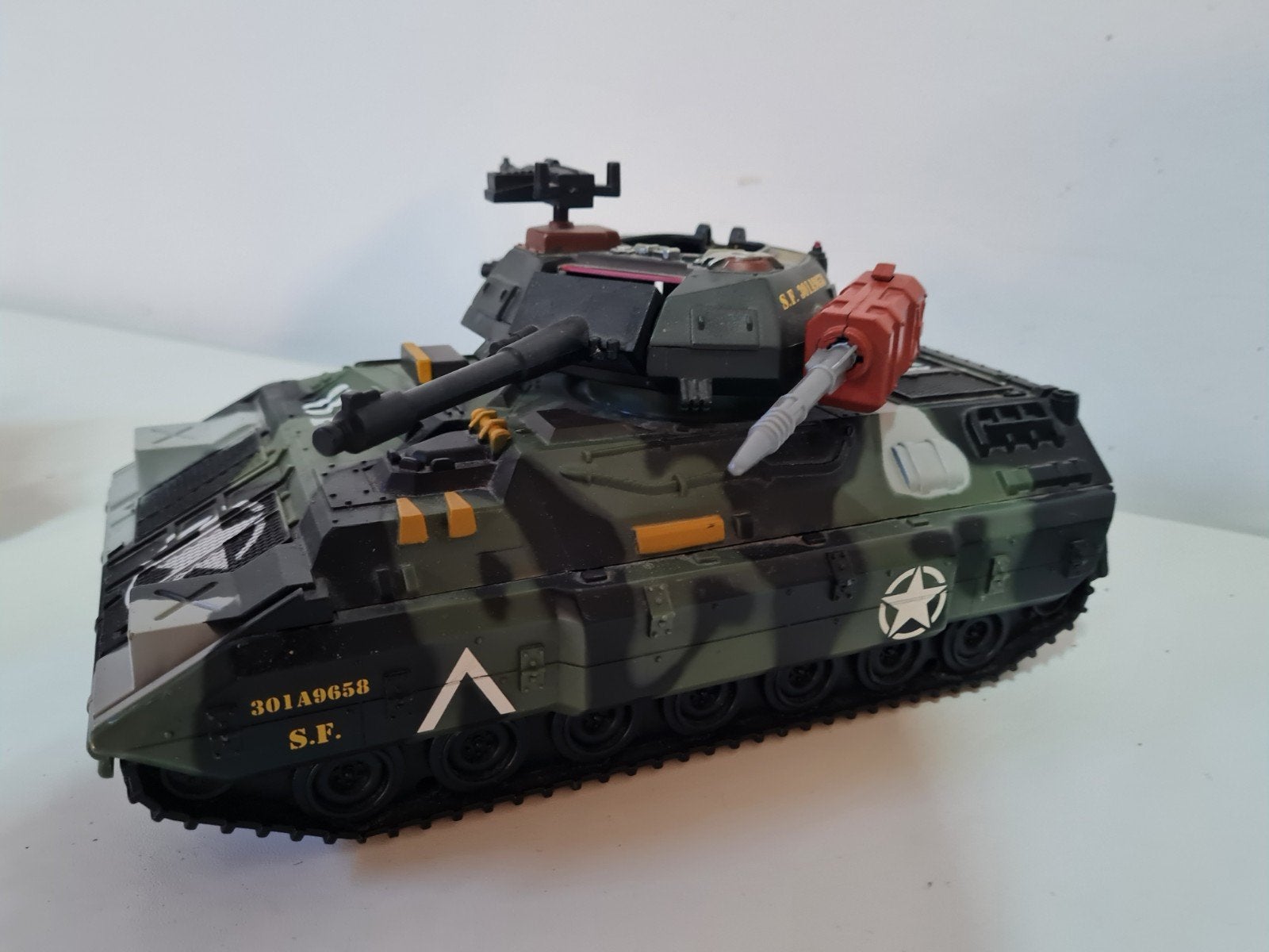 Grote set militaire speelgoedvoertuigen en figuren, Ophalen, Gebruikt