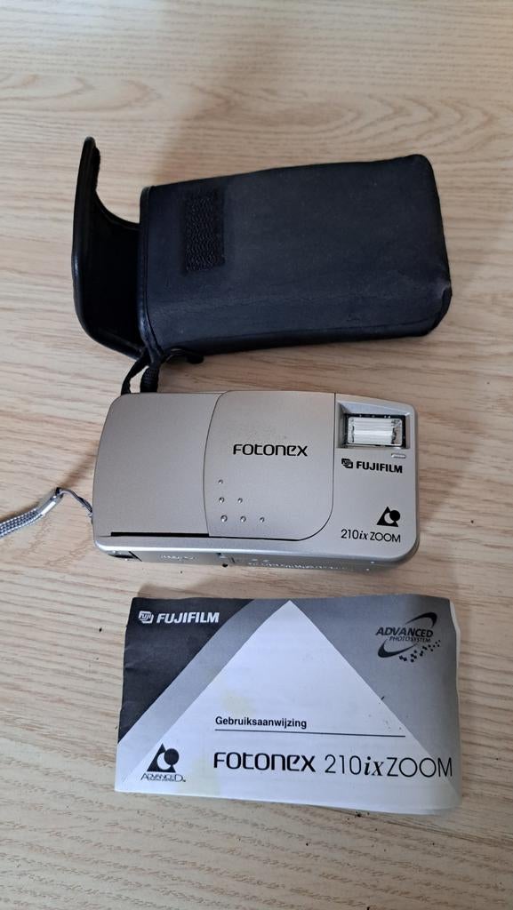 Fujifilm Fotonex 210ix Zoom APS camera met hoesje, Ophalen of Verzenden, Gebruikt, Compact, Fuji