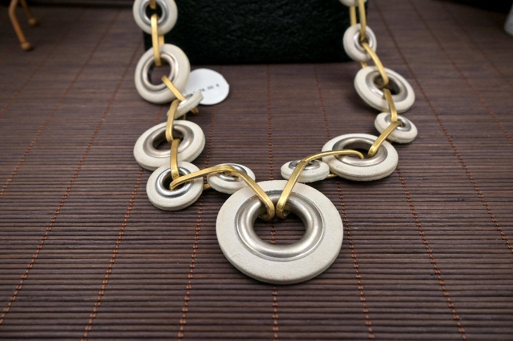 Nieuwe Konplott statement ketting • chunky necklace, Ophalen of Verzenden, Nieuw, Wit, Overige materialen