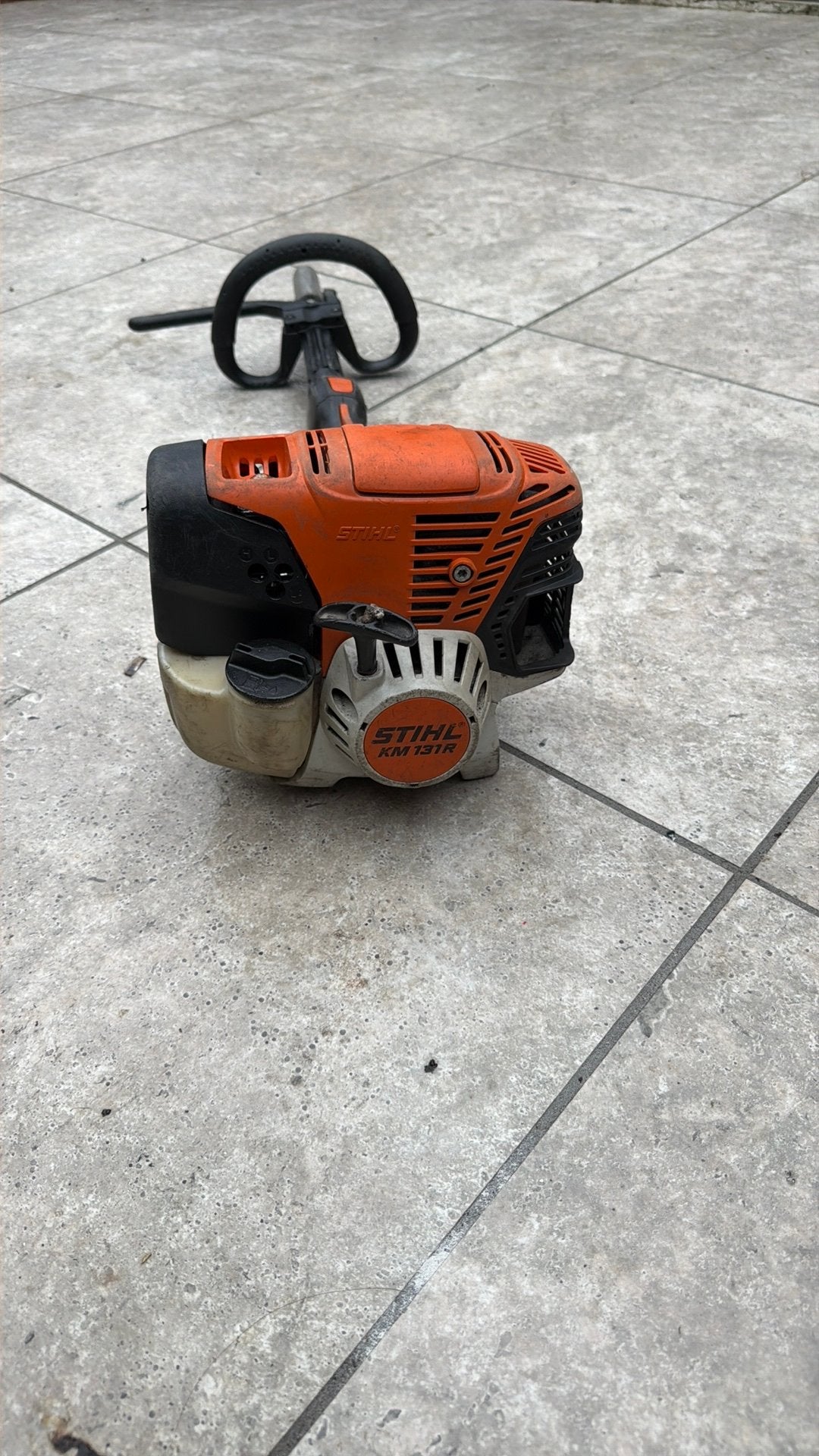 STIHL KM 131 R BENZINE COMBIMOTOR, Ophalen of Verzenden, Zo goed als nieuw, 50 cm of meer, Benzine