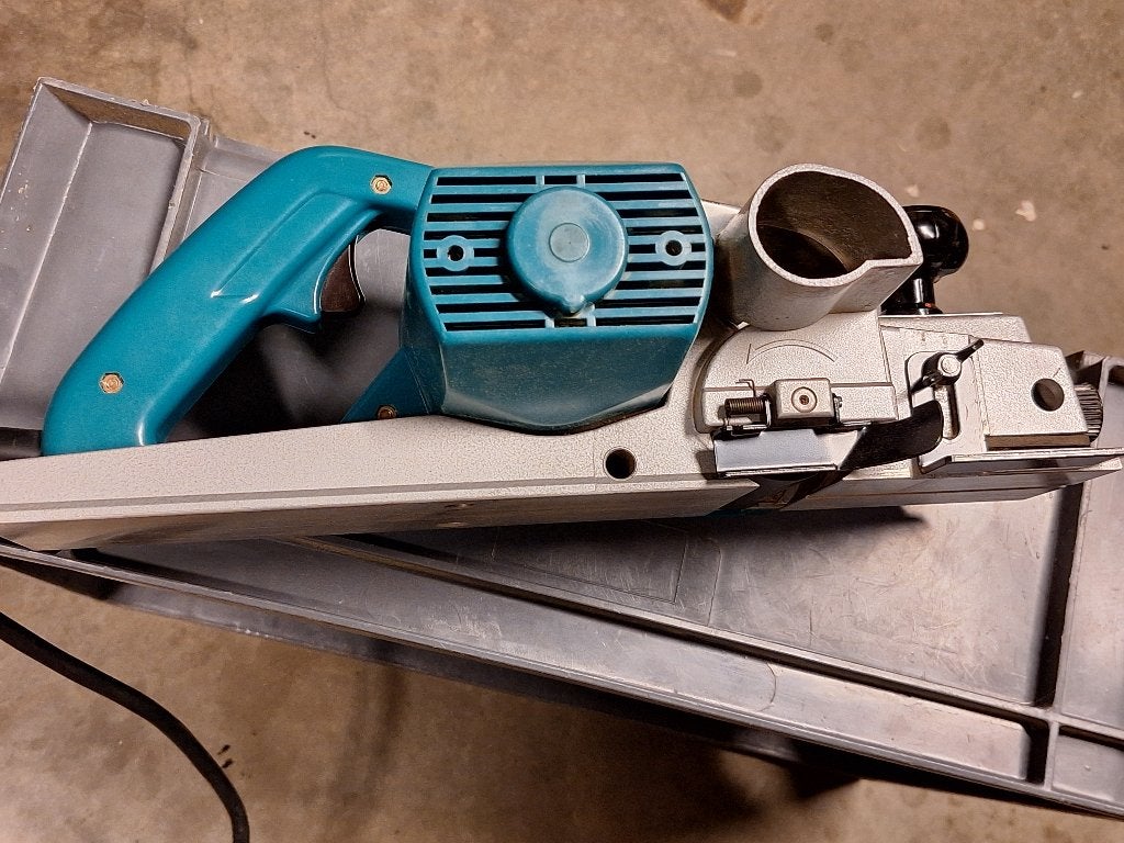 MAKITA SCHAAF 1100, Doe-het-zelf en Verbouw, Gereedschap | Handgereedschap, Ophalen of Verzenden, Zo goed als nieuw, Overige typen