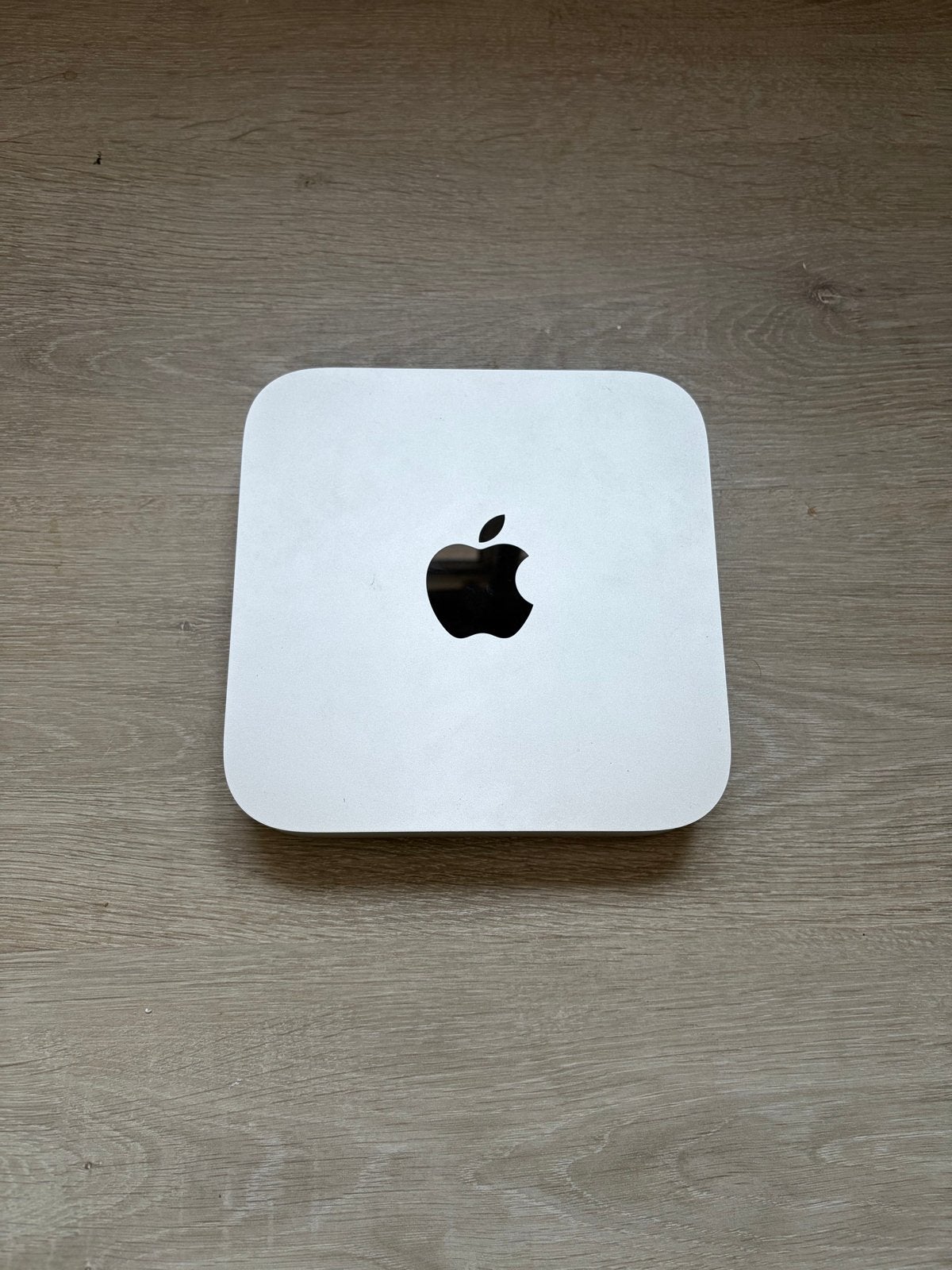 Mac Mini M1 8GB 256GB - Gebruikt met normale gebruikssporen, Computers en Software, Apple Desktops, Ophalen of Verzenden, Gebruikt