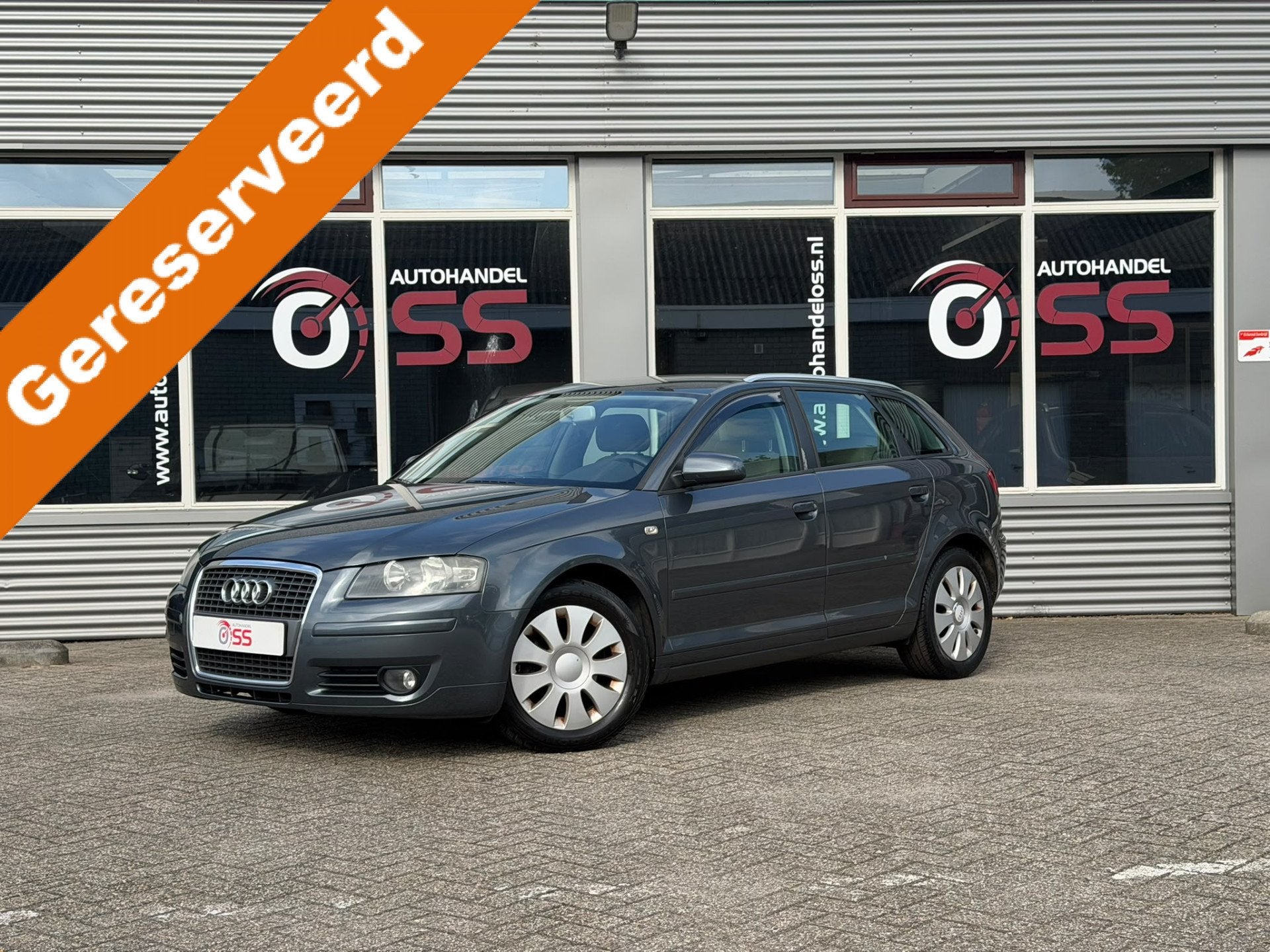 Audi A3 Sportback 1.6 Attraction Pro Line Business | AIRCO T, Auto's, Voorwielaandrijving, Gebruikt, 4 cilinders, Handgeschakeld