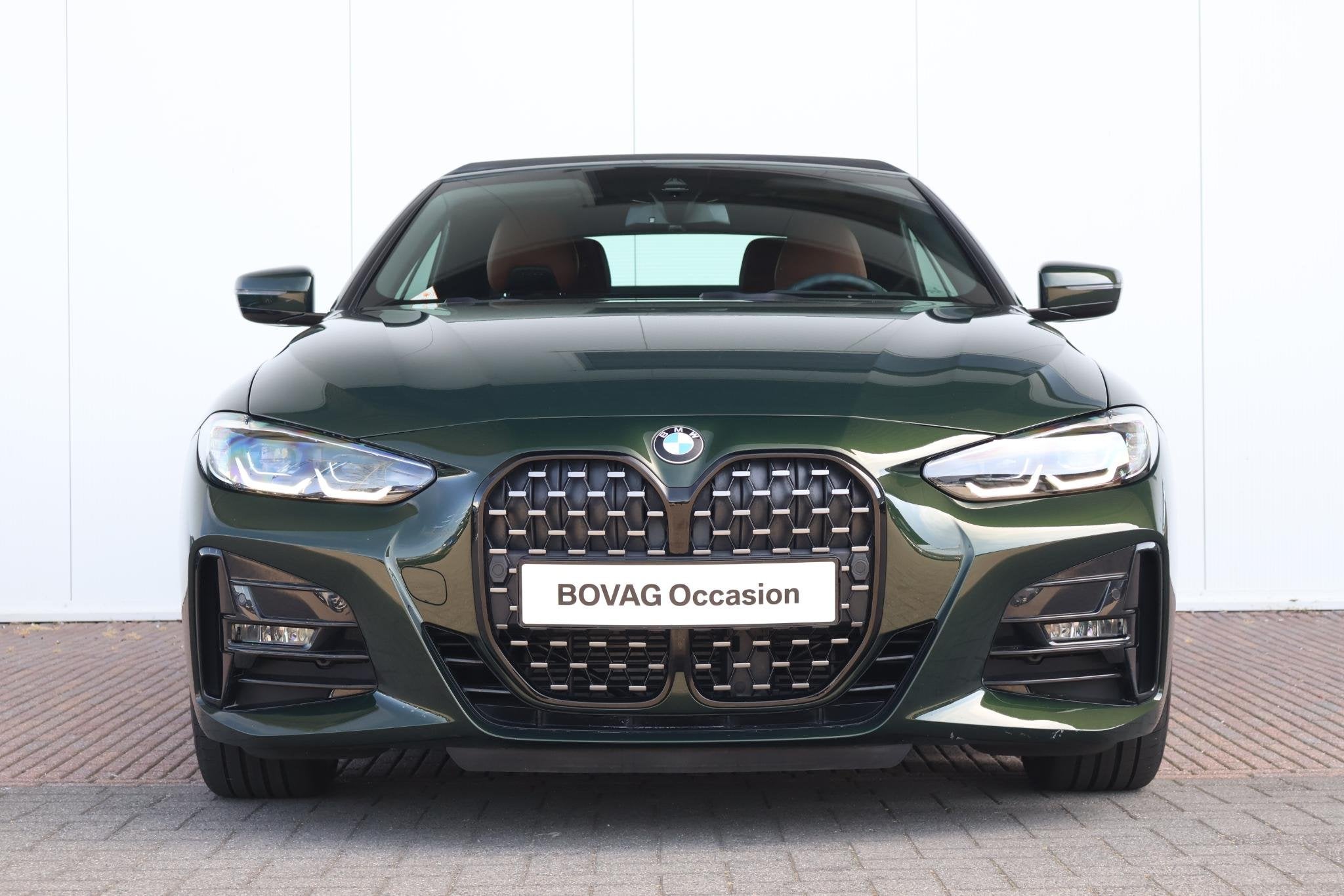 BMW 4-serie Cabrio 420i High Executive | M-sport Pakket | Ta, Auto's, Automaat, Gebruikt, 4 stoelen, Bedrijf
