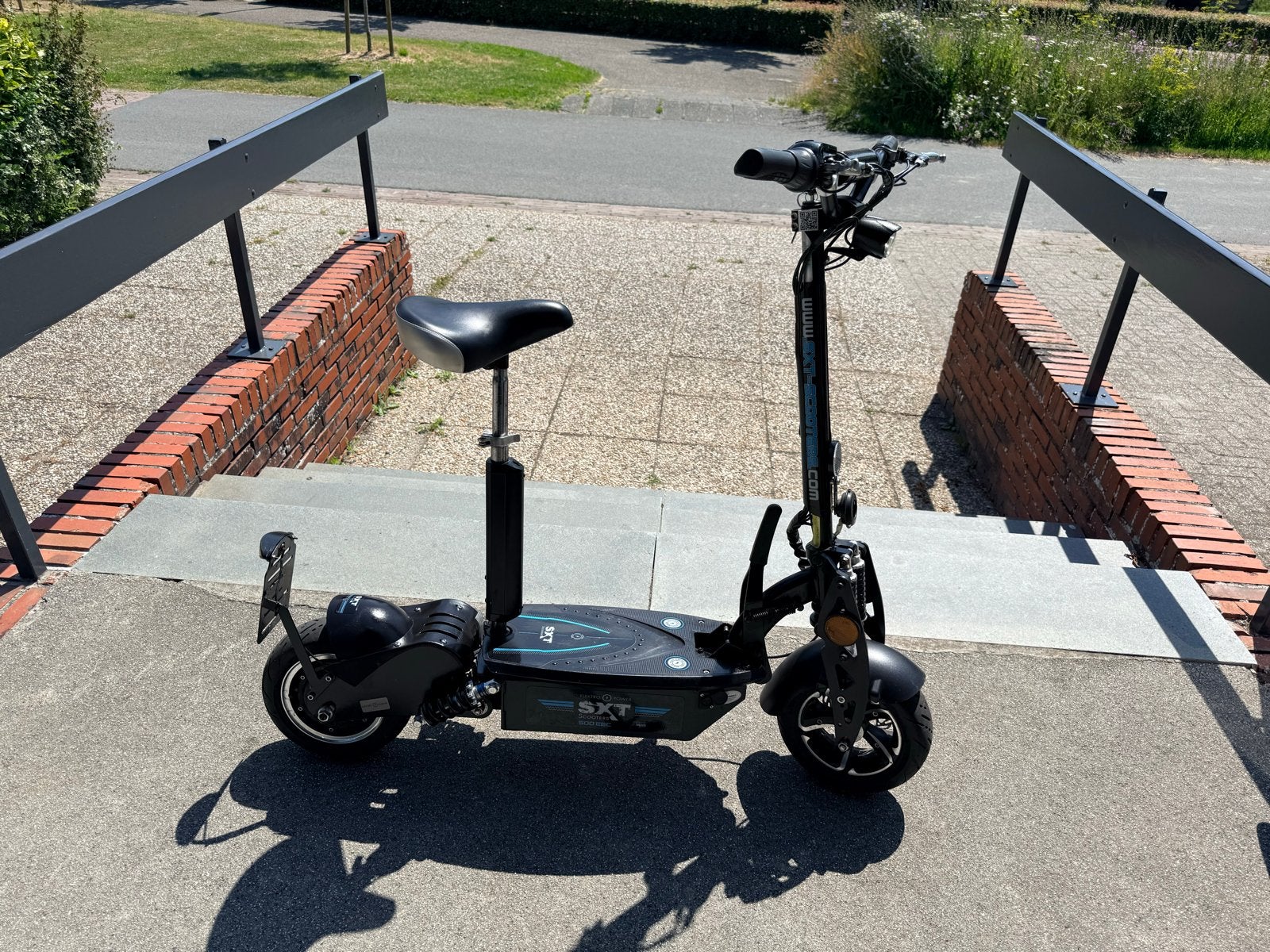 SXT Step: Invalide Voertuig, Opvouwbaar, 100% Accu, Fietsen en Brommers, Info@sxt.com, Gebruikt, Sxt, Ophalen of Verzenden