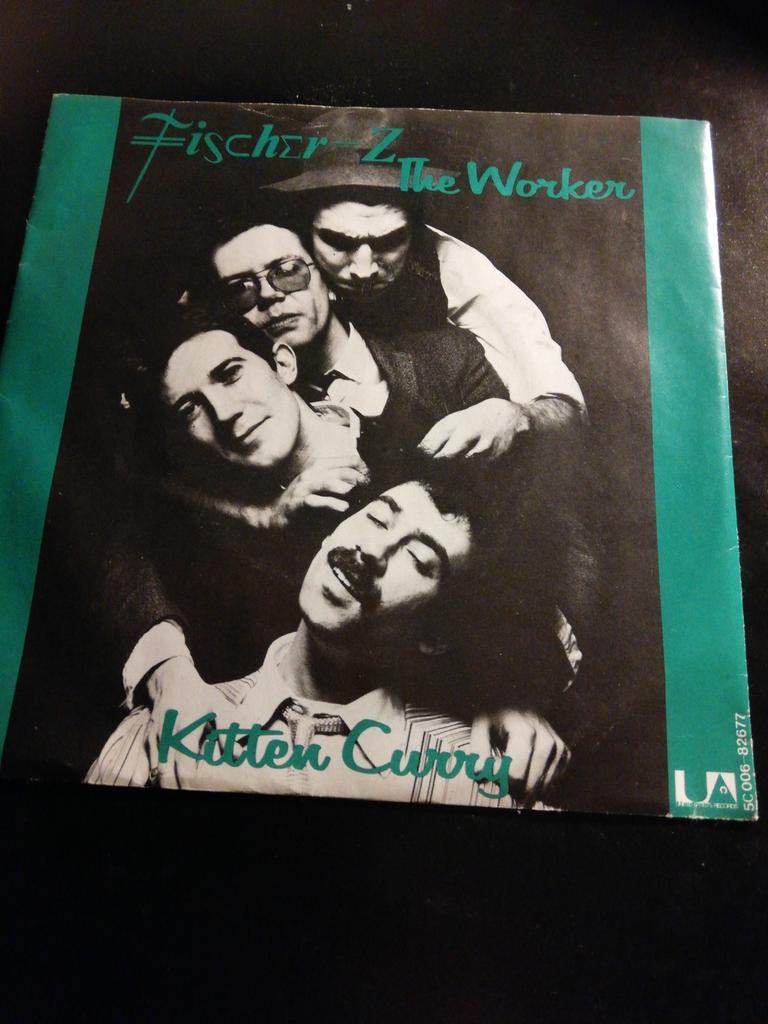 Fischer-Z - The Worker / Kitten Curry single, Ophalen of Verzenden, Gebruikt, Pop