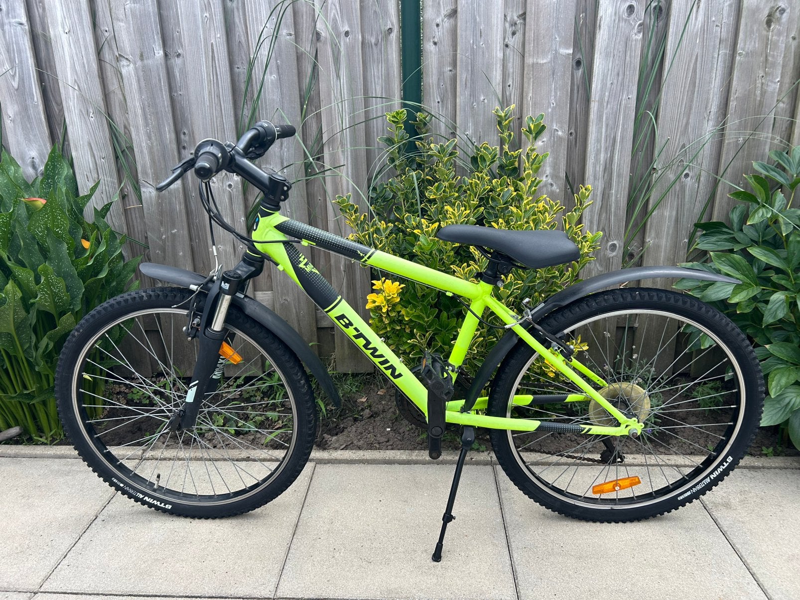 B’twin Rockrider 500.  24 inch, Fietsen en Brommers, Fietsen | Jongens, Ophalen, Zo goed als nieuw, 24 inch, Versnellingen
