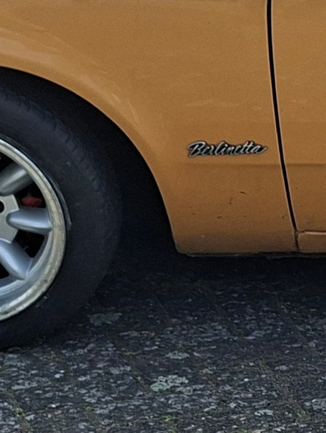 Opel kadett c coupe emblemen, Auto-onderdelen, Ophalen of Verzenden, Opel, Spatbord