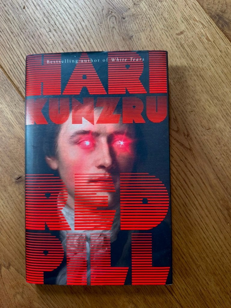 Haru Kunzru - Red, Ophalen of Verzenden, Zo goed als nieuw