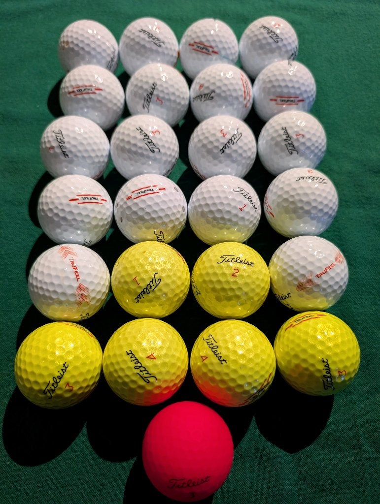 25 Stuks Titleist TruFeel Golfballen AAAA, Ophalen of Verzenden, Zo goed als nieuw, Bal(len), Overige merken