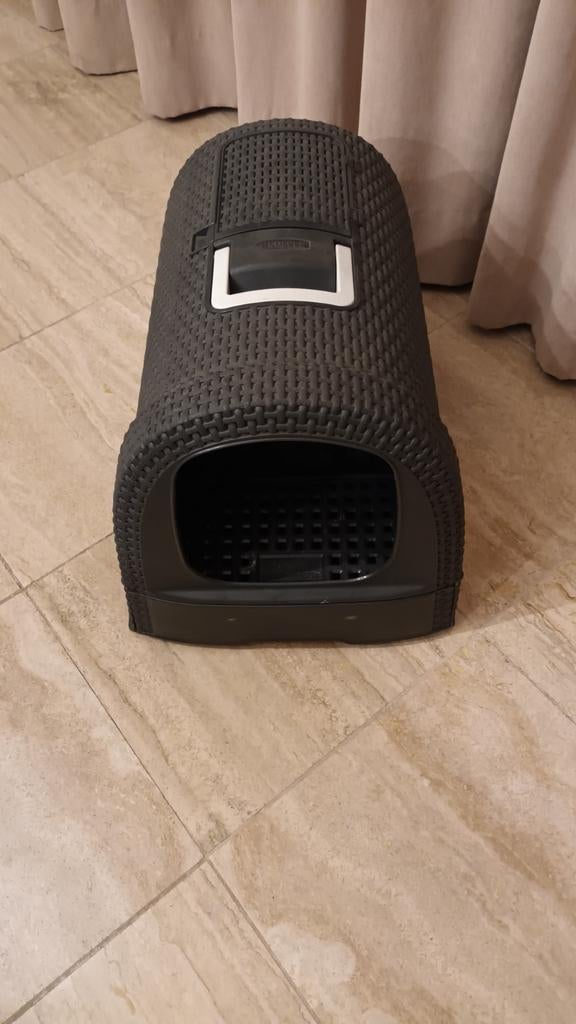 Curver kattenpoepbak, Ophalen