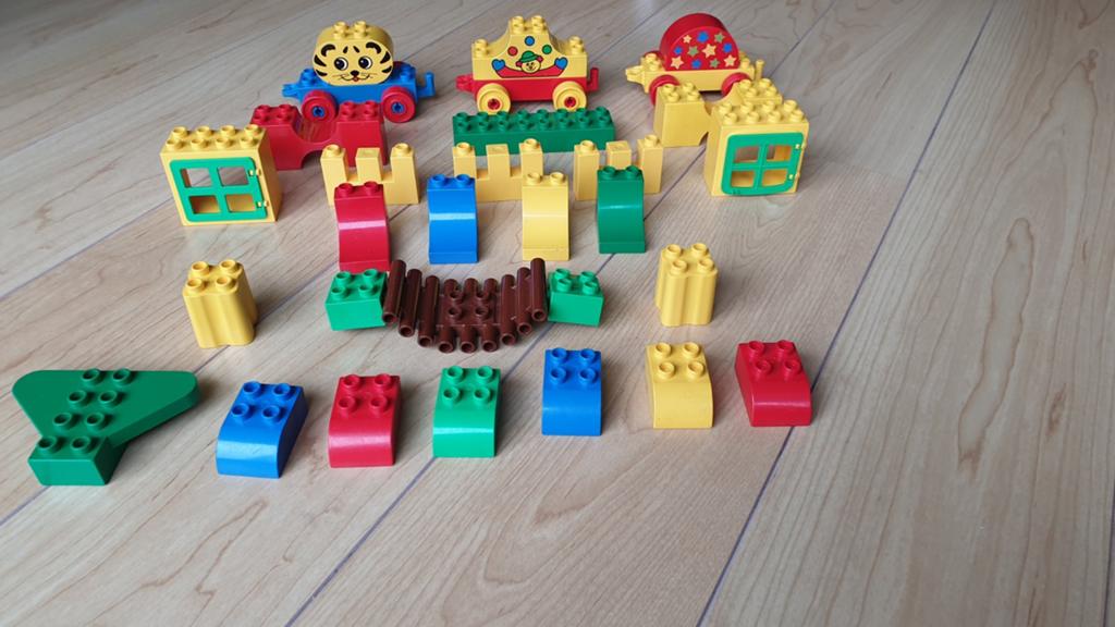 Lego Duplo set met voertuigen en bouwstenen, brug, Ophalen of Verzenden, Gebruikt, Losse stenen, Duplo