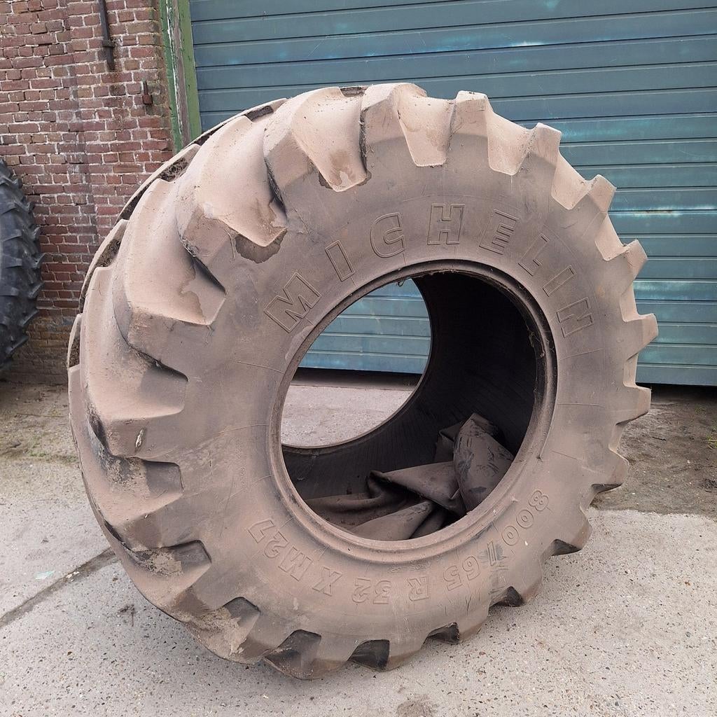 800/65r32 band, Ophalen