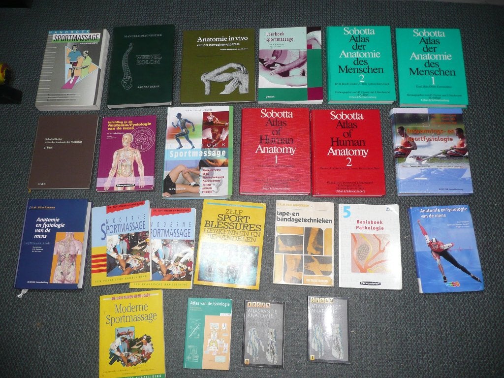 32 x Anatomie en fysiotherapie sportmassage sportfysiologie, Ophalen of Verzenden, Zo goed als nieuw, School, Studie en Wetenschap