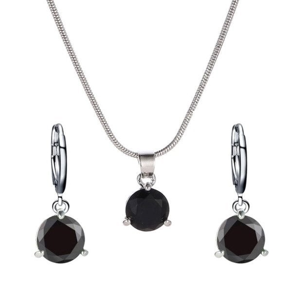 Ronde zirkonen 925 sterling zilveren set, Nieuw, Ophalen of Verzenden, Met edelsteen, Knopjes of Stekers