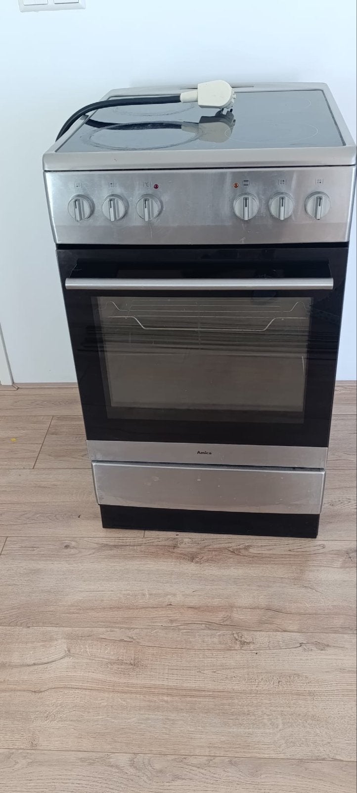 Amica Vrijstaand Keramisch Fornuis met Oven, Ophalen, Gebruikt, Hete lucht, Keramisch
