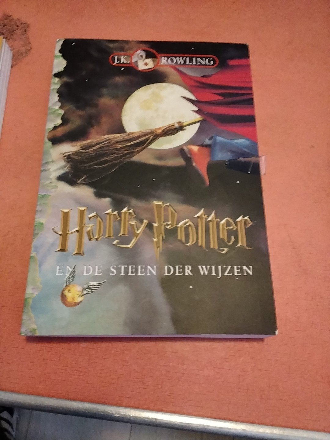 Harry Potter en de Steen der Wijzen - J.K. Rowling € 5, Ophalen of Verzenden, Gebruikt