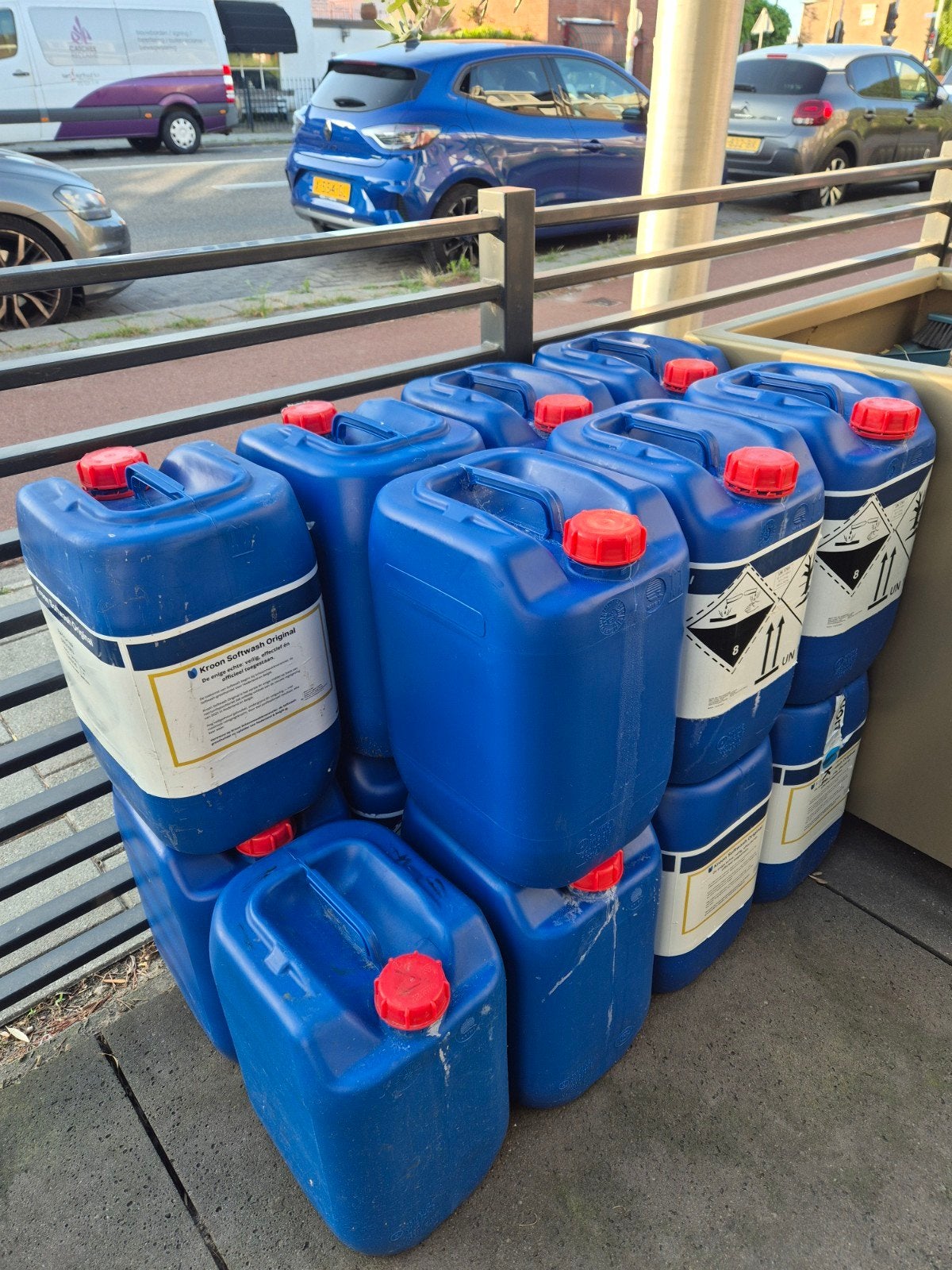 nieuwe 20 liter un jerrycans benzine diesel petroleum, Minder dan 75 liter, Ophalen