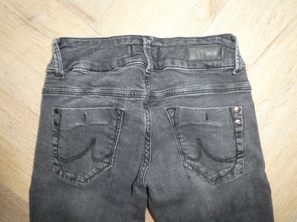 Zwarte LTB Molly spijkerbroek maat 26-32, Zwart, Ophalen of Verzenden, Zo goed als nieuw, LTB